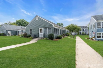 *Handicapped Accessible Home* Welcome to Central New Jersey's on Rossmoor Golf Club in New Jersey - for sale on GolfHomes.com, golf home, golf lot