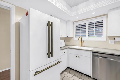 Under contract-accepting backup offers. Welcome to this on IMG Academies Golf and Country Club in Florida - for sale on GolfHomes.com, golf home, golf lot