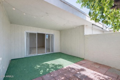 Welcome to easy, carefree living in the 55+ active adult on Sun City-Willow Creek / Willow Brook  in Arizona - for sale on GolfHomes.com, golf home, golf lot