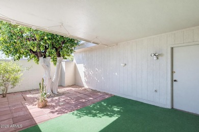 Welcome to easy, carefree living in the 55+ active adult on Sun City-Willow Creek / Willow Brook  in Arizona - for sale on GolfHomes.com, golf home, golf lot