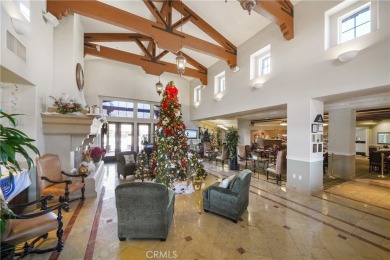 Beautifully 55+ single story home in the gated community of Four on Hemet Golf Club in California - for sale on GolfHomes.com, golf home, golf lot