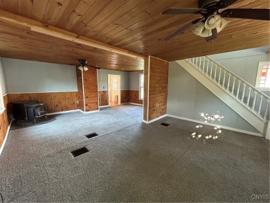 PRICE IMPROVEMENT! This 2-story home offers over 1800 sq ft with on Bay Breeze Golf Links in New York - for sale on GolfHomes.com, golf home, golf lot