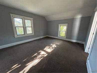 PRICE IMPROVEMENT! This 2-story home offers over 1800 sq ft with on Bay Breeze Golf Links in New York - for sale on GolfHomes.com, golf home, golf lot