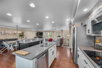Beautifully updated 3BR, 2.5BA home in Terrapin Hills Country on Terrapin Hills Country Club in Alabama - for sale on GolfHomes.com, golf home, golf lot