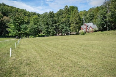Stunning 4-Bedroom Home on White Plains Golf Course with Extra on White Plains Golf Course in Tennessee - for sale on GolfHomes.com, golf home, golf lot