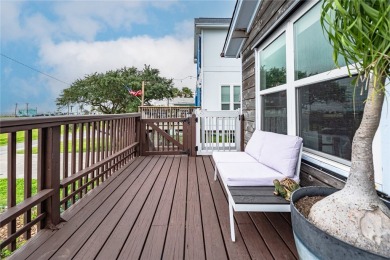Ideal Coastal Retreat - Primary Residence or Weekend Getaway! on Rockport Country Club in Texas - for sale on GolfHomes.com, golf home, golf lot