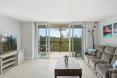 This spacious 3-bedroom, 2.5-bath corner unit in the gated *18th on Inverrary Country Club in Florida - for sale on GolfHomes.com, golf home, golf lot