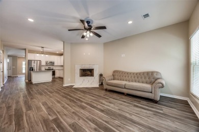 Beautifully maintained home located at 1501 Fairway Drive in on Woodlawn Country Club in Texas - for sale on GolfHomes.com, golf home, golf lot