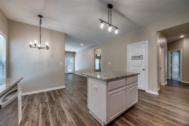 Beautifully maintained home located at 1501 Fairway Drive in on Woodlawn Country Club in Texas - for sale on GolfHomes.com, golf home, golf lot