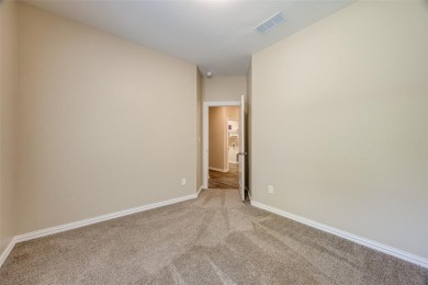 Beautifully maintained home located at 1501 Fairway Drive in on Woodlawn Country Club in Texas - for sale on GolfHomes.com, golf home, golf lot