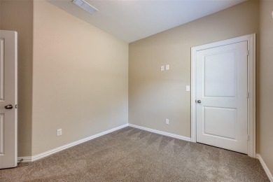 Beautifully maintained home located at 1501 Fairway Drive in on Woodlawn Country Club in Texas - for sale on GolfHomes.com, golf home, golf lot