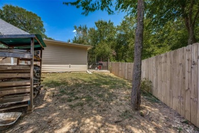 Beautifully maintained home located at 1501 Fairway Drive in on Woodlawn Country Club in Texas - for sale on GolfHomes.com, golf home, golf lot