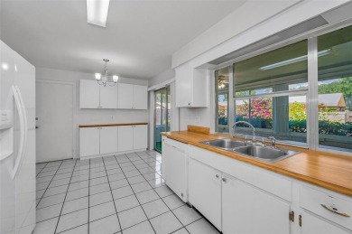 *Drop Anchor* in this beautiful home in Anchorage of Lake Tarpon on Lansbrook Golf Club in Florida - for sale on GolfHomes.com, golf home, golf lot