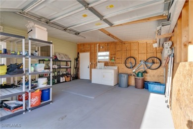 Charming 2-Bed, 2-Bath Home in Six Lakes Country Club

This on Six Lakes Country Club in Florida - for sale on GolfHomes.com, golf home, golf lot