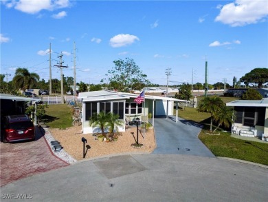 Charming 2-Bed, 2-Bath Home in Six Lakes Country Club

This on Six Lakes Country Club in Florida - for sale on GolfHomes.com, golf home, golf lot