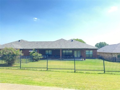 Beautiful Townhome located on Holiday Hills Golf Course Hole #11 on Holiday Hills Country Club in Texas - for sale on GolfHomes.com, golf home, golf lot