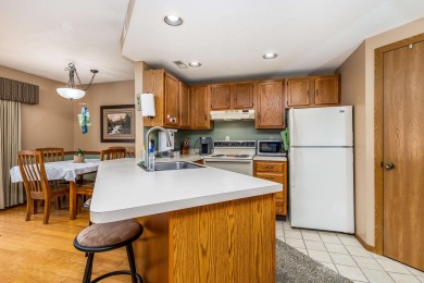 Beautiful condo in the Galena Territory! Nestled on the 11th on (pending golf course) in Illinois - for sale on GolfHomes.com, golf home, golf lot