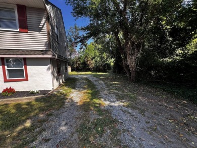 Multi-Generational or Summer Vacation Home. This raised Rancher on Atlantic City Country Club in New Jersey - for sale on GolfHomes.com, golf home, golf lot