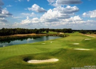 Welcome Home to this beautifully appointed 3 bedroom 2.5 on The Club at Sonterra in Texas - for sale on GolfHomes.com, golf home, golf lot