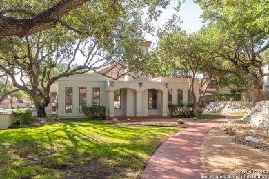 Welcome Home to this beautifully appointed 3 bedroom 2.5 on The Club at Sonterra in Texas - for sale on GolfHomes.com, golf home, golf lot