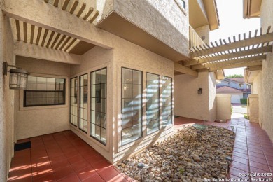 Welcome Home to this beautifully appointed 3 bedroom 2.5 on The Club at Sonterra in Texas - for sale on GolfHomes.com, golf home, golf lot