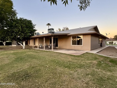 Beautifully updated home on a Golf Course Lot! Wood-look on Sun City-Willow Creek / Willow Brook  in Arizona - for sale on GolfHomes.com, golf home, golf lot