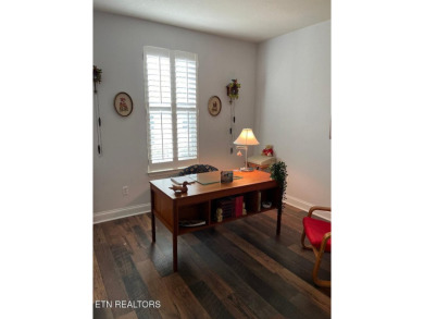 This beautiful condo is located in the gated community of Rarity on Rarity Bay Country Club - Loudon in Tennessee - for sale on GolfHomes.com, golf home, golf lot