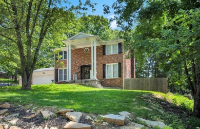 Located in the prestigious gated community of Doe Valley, this on Doe Valley Country Club in Kentucky - for sale on GolfHomes.com, golf home, golf lot