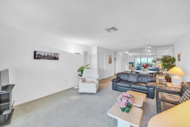 Welcome to this bright and spacious 2-bedroom, 2-bath condo on Hunters Run Golf and Country Club in Florida - for sale on GolfHomes.com, golf home, golf lot