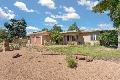 OWNED SOLAR PANELS, MINUTES AWAY FROM UNM, AND UPDATED! Welcome on North Course - University of New Mexico  in New Mexico - for sale on GolfHomes.com, golf home, golf lot