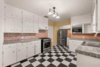 OWNED SOLAR PANELS, MINUTES AWAY FROM UNM, AND UPDATED! Welcome on North Course - University of New Mexico  in New Mexico - for sale on GolfHomes.com, golf home, golf lot