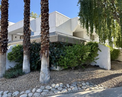 Welcome to this stylish Palm Springs condo offering comfort on Tahquitz Creek Golf Resort in California - for sale on GolfHomes.com, golf home, golf lot