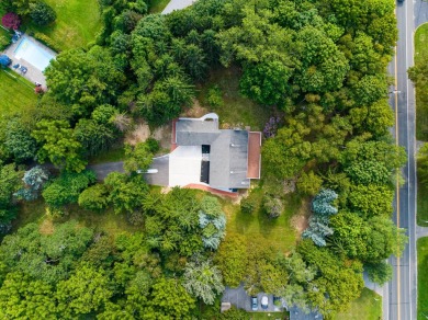 Completely renovated Ranch at 470 Moores Lane, Cutchogue with on North Fork Country Club in New York - for sale on GolfHomes.com, golf home, golf lot