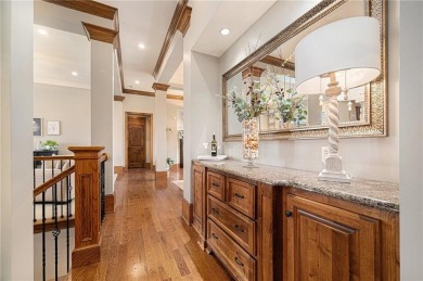 Welcome to this immaculate custom reverse 1.5-story home located on Staley Farms Golf Club in Missouri - for sale on GolfHomes.com, golf home, golf lot