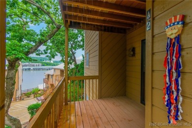 LARGE two bedroom condo that easily sleeps a big family. BIG and on Lake Valley Country Club in Missouri - for sale on GolfHomes.com, golf home, golf lot