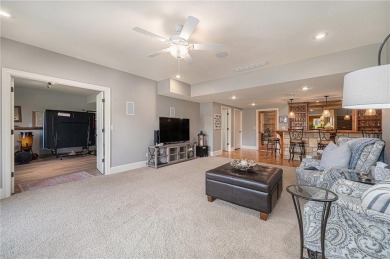 Welcome to this immaculate custom reverse 1.5-story home located on Staley Farms Golf Club in Missouri - for sale on GolfHomes.com, golf home, golf lot
