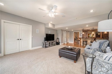 Welcome to this immaculate custom reverse 1.5-story home located on Staley Farms Golf Club in Missouri - for sale on GolfHomes.com, golf home, golf lot