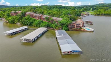LARGE two bedroom condo that easily sleeps a big family. BIG and on Lake Valley Country Club in Missouri - for sale on GolfHomes.com, golf home, golf lot