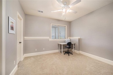 Welcome to this immaculate custom reverse 1.5-story home located on Staley Farms Golf Club in Missouri - for sale on GolfHomes.com, golf home, golf lot