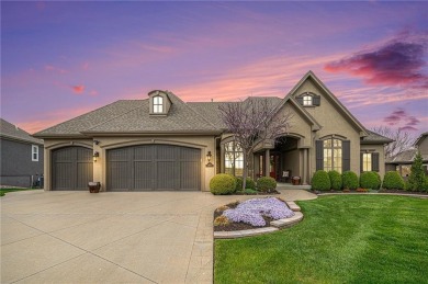 Welcome to this immaculate custom reverse 1.5-story home located on Staley Farms Golf Club in Missouri - for sale on GolfHomes.com, golf home, golf lot