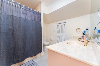 Exceptional Renovated Home in Silver Oaks - Zephyrhills

This is on Silverado Golf and Country Club in Florida - for sale on GolfHomes.com, golf home, golf lot