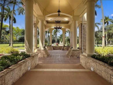 Charming and impeccably maintained 2-bedroom, 2-bath townhouse on Jim McLean Signature Course in Florida - for sale on GolfHomes.com, golf home, golf lot