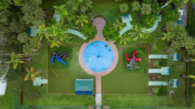 Charming and impeccably maintained 2-bedroom, 2-bath townhouse on Jim McLean Signature Course in Florida - for sale on GolfHomes.com, golf home, golf lot