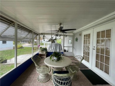 Wonderful home with upgrades & golf cart. NO popcorn ceilings on Indianwood Golf and Country Club in Florida - for sale on GolfHomes.com, golf home, golf lot