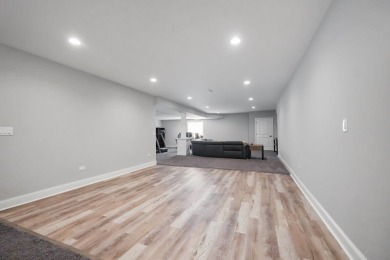 Come experience luxury golf course living in the prestigious on Whitetail Ridge Golf Course in Illinois - for sale on GolfHomes.com, golf home, golf lot