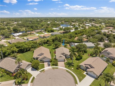 Welcoming Royal Palm Bay Model located at end of cul-de-sac on Sebastian Municipal Golf Course in Florida - for sale on GolfHomes.com, golf home, golf lot