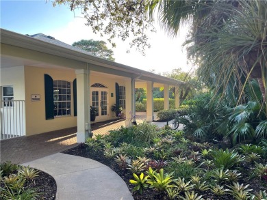 Welcoming Royal Palm Bay Model located at end of cul-de-sac on Sebastian Municipal Golf Course in Florida - for sale on GolfHomes.com, golf home, golf lot