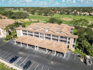 The Vineyards is in a prime Naples location 5 miles from Clam on Vineyards Golf and Country Club in Florida - for sale on GolfHomes.com, golf home, golf lot
