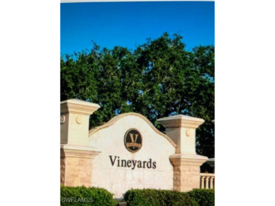 The Vineyards is in a prime Naples location 5 miles from Clam on Vineyards Golf and Country Club in Florida - for sale on GolfHomes.com, golf home, golf lot
