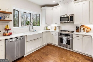 A PERFECT 10, MAGAZINE WORTHY DESIGNER FEATURES!!! LUXURIOUS on Country Club of Roswell in Georgia - for sale on GolfHomes.com, golf home, golf lot